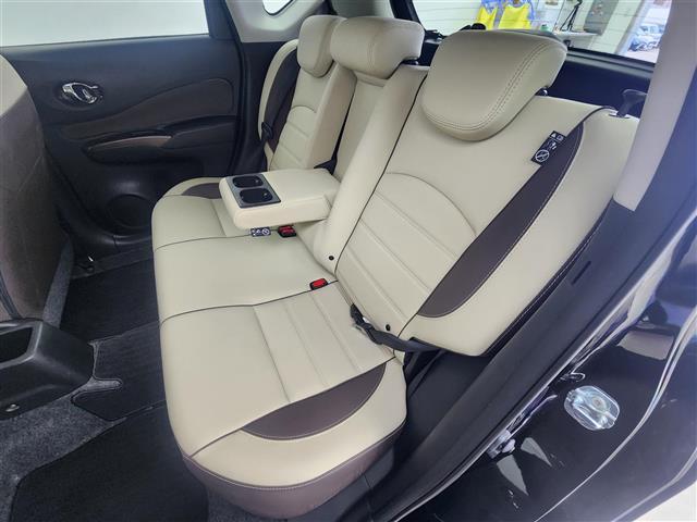 ◆最新ナビ（フルセグ・ワンセグ・ＤＶＤ再生）もご案内。カロッツェリア・アルパイン・イクリプスのナビを取扱しておりバックカメラ（バックモニター）後席モニター（フリップダウンモニター）の取付も可能です。