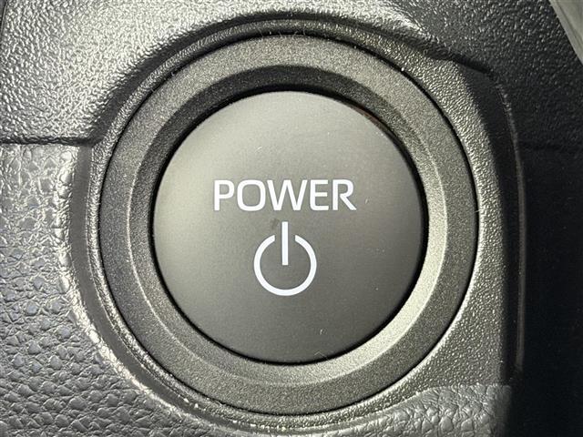 シエンタ ハイブリッドＺ　ディスプレイオーディオ　パノラマミックビューモニター　両側パワースライドドア　ブラインドスポットモニター　プリクラッシュセーフティシステム　ＡＣＣ　フルセグＴＶ　ドライブレコーダー　スマートキー（5枚目）