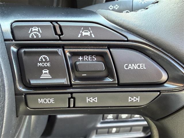 シエンタ ハイブリッドＺ　ディスプレイオーディオ　パノラマミックビューモニター　両側パワースライドドア　ブラインドスポットモニター　プリクラッシュセーフティシステム　ＡＣＣ　フルセグＴＶ　ドライブレコーダー　スマートキー（7枚目）