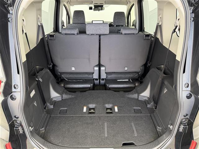 シエンタ ハイブリッドＺ　ディスプレイオーディオ　パノラマミックビューモニター　両側パワースライドドア　ブラインドスポットモニター　プリクラッシュセーフティシステム　ＡＣＣ　フルセグＴＶ　ドライブレコーダー　スマートキー（24枚目）