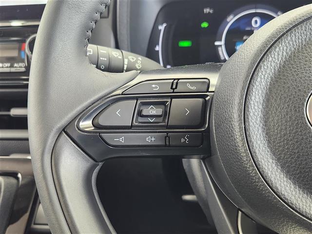 シエンタ ハイブリッドＺ　純正１０．５インチディスプレイオーディオ　パノラミックビューモニター　フルセグＴＶ　トヨタセーフティセンス　衝突被害軽減ブレーキ　レーダークルーズコントロール　横滑り防止装置　コーナーセンサー（6枚目）