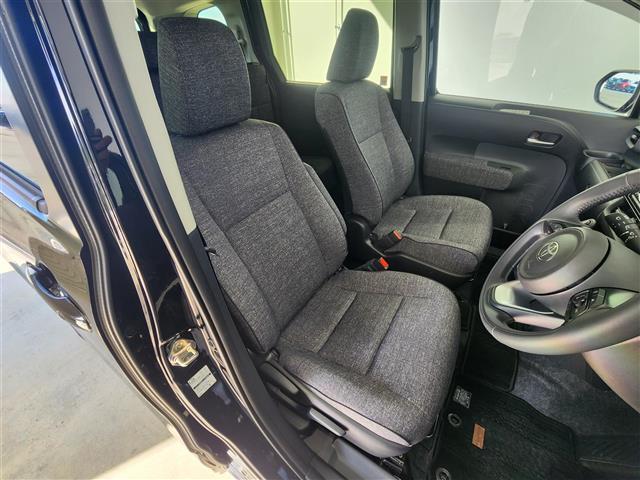 シエンタ ハイブリッドＺ　純正１０．５インチディスプレイオーディオ　パノラミックビューモニター　フルセグＴＶ　トヨタセーフティセンス　衝突被害軽減ブレーキ　レーダークルーズコントロール　横滑り防止装置　コーナーセンサー（22枚目）