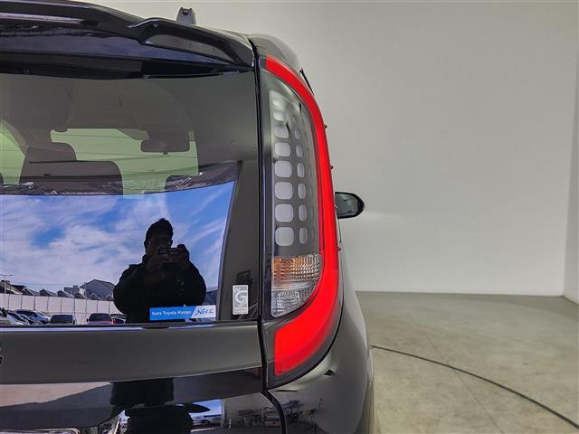 シエンタ ハイブリッドＺ　純正１０．５インチディスプレイオーディオ　パノラミックビューモニター　フルセグＴＶ　トヨタセーフティセンス　衝突被害軽減ブレーキ　レーダークルーズコントロール　横滑り防止装置　コーナーセンサー（35枚目）