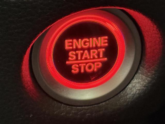 N-BOX L・ターボ ホンダセンシング 衝突被害軽減ブレーキ 誤発信抑制機能 アダプティブクルーズコントロール 車線維持支援システム 先行車発進お知らせ機能 Bluetooth 横滑り防止装置 盗難防止 フルセグTV(9枚目)