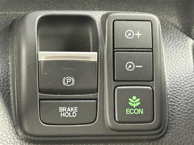 N-BOX L・ターボ ホンダセンシング 衝突被害軽減ブレーキ 誤発信抑制機能 アダプティブクルーズコントロール 車線維持支援システム 先行車発進お知らせ機能 Bluetooth 横滑り防止装置 盗難防止 フルセグTV(10枚目)