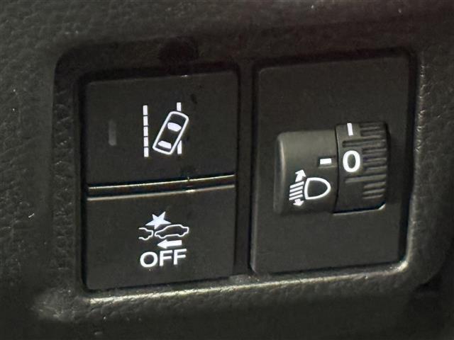 N-BOX L・ターボ ホンダセンシング 衝突被害軽減ブレーキ 誤発信抑制機能 アダプティブクルーズコントロール 車線維持支援システム 先行車発進お知らせ機能 Bluetooth 横滑り防止装置 盗難防止 フルセグTV(11枚目)