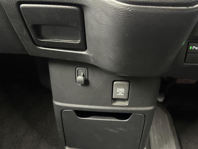 N-BOX L・ターボ ホンダセンシング 衝突被害軽減ブレーキ 誤発信抑制機能 アダプティブクルーズコントロール 車線維持支援システム 先行車発進お知らせ機能 Bluetooth 横滑り防止装置 盗難防止 フルセグTV(15枚目)