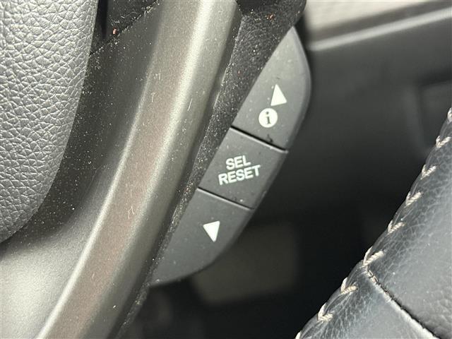 ステップワゴンスパーダ ｅ：ＨＥＶスパーダ　Ｇ　ホンダセンシング　ホンダセンシング　衝突被害軽減ブレーキ　誤発進抑制機能　アダプティブクルーズコントロール　先行車発進お知らせ機能　両側パワースライド　フリップダウンモニター　純正ナビ　フルセグＴＶ　プッシュスタート（9枚目）