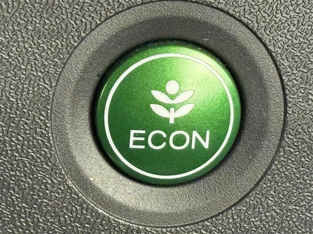 ステップワゴンスパーダ ｅ：ＨＥＶスパーダ　Ｇ　ホンダセンシング　ホンダセンシング　衝突被害軽減ブレーキ　誤発進抑制機能　アダプティブクルーズコントロール　先行車発進お知らせ機能　両側パワースライド　フリップダウンモニター　純正ナビ　フルセグＴＶ　プッシュスタート（13枚目）