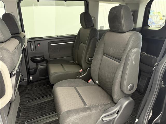 ステップワゴンスパーダ ｅ：ＨＥＶスパーダ　Ｇ　ホンダセンシング　ホンダセンシング　衝突被害軽減ブレーキ　誤発進抑制機能　アダプティブクルーズコントロール　先行車発進お知らせ機能　両側パワースライド　フリップダウンモニター　純正ナビ　フルセグＴＶ　プッシュスタート（25枚目）