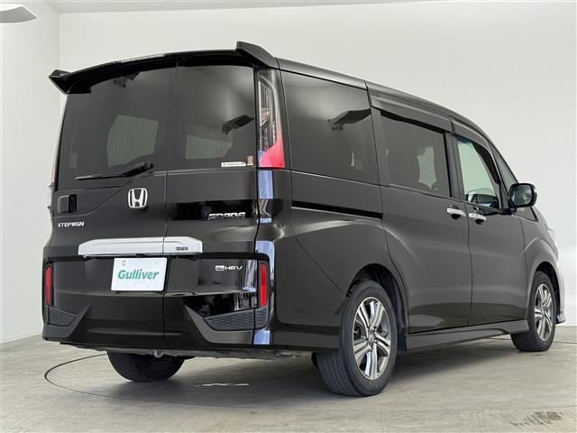 ステップワゴンスパーダ ｅ：ＨＥＶスパーダ　Ｇ　ホンダセンシング　ホンダセンシング　衝突被害軽減ブレーキ　誤発進抑制機能　アダプティブクルーズコントロール　先行車発進お知らせ機能　両側パワースライド　フリップダウンモニター　純正ナビ　フルセグＴＶ　プッシュスタート（30枚目）