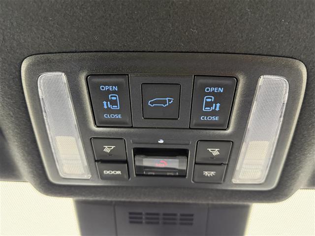 ヴォクシー ハイブリッドＳ－Ｚ　純正ディスプレイオーディオ　フルセグＴＶ　Ｂｌｕｅｔｏｏｔｈ接続　ＤＶＤ　ＣＤ　ＡＭ　ＦＭ　トヨタセーフティセンス　プリクラッシュセーフティ　レーントレーシングアシスト　レーダークルーズコントロール（16枚目）