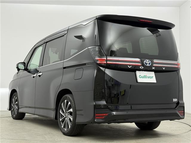 ヴォクシー ハイブリッドＳ－Ｚ　純正ディスプレイオーディオ　フルセグＴＶ　Ｂｌｕｅｔｏｏｔｈ接続　ＤＶＤ　ＣＤ　ＡＭ　ＦＭ　トヨタセーフティセンス　プリクラッシュセーフティ　レーントレーシングアシスト　レーダークルーズコントロール（43枚目）