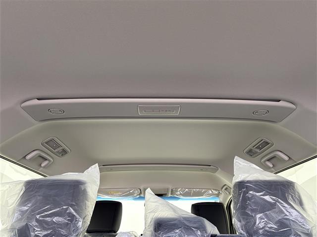 デリカＤ：５ シャモニー　登録済未使用車　両側パワースライドドア　ブラインドスポットモニター　衝突被害軽減ブレーキシステム　レーダークルーズコントロール　車線逸脱警報システム　ＬＥＤヘッドライト　ハーフレザーシート　スマートキ（27枚目）