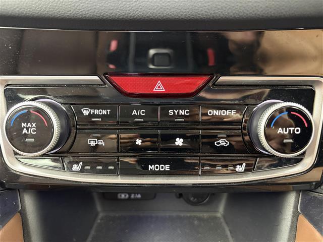 フォレスター アドバンス　アイサイト　サンルーフ　純正ナビ　Ｂｌｕｅｔｏｏｔｈ接続　ＤＶＤ／ＣＤ　フルセグＴＶ　ＡＭ／ＦＭ　バック／サイドカメラ　ＥＴＣ　レザーシート　メモリー付きパワーシート　シートヒーター　衝突軽減ブレーキ（15枚目）