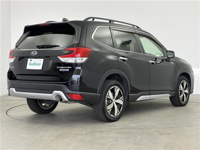 フォレスター アドバンス　アイサイト　サンルーフ　純正ナビ　Ｂｌｕｅｔｏｏｔｈ接続　ＤＶＤ／ＣＤ　フルセグＴＶ　ＡＭ／ＦＭ　バック／サイドカメラ　ＥＴＣ　レザーシート　メモリー付きパワーシート　シートヒーター　衝突軽減ブレーキ（33枚目）