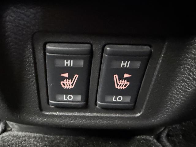 セレナ ハイウェイスター VセレクションII プロパイロット 純正SDナビ Bluetooth接続 CD/DVD再生 AM/FM フルセグTV ドライブレコーダー ビルトインETC シートヒーター ステアリングヒーター ステアリングスイッチ(14枚目)