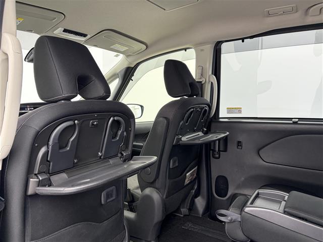 セレナ ハイウェイスター VセレクションII プロパイロット 純正SDナビ Bluetooth接続 CD/DVD再生 AM/FM フルセグTV ドライブレコーダー ビルトインETC シートヒーター ステアリングヒーター ステアリングスイッチ(25枚目)