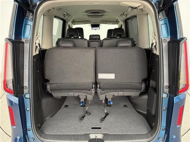 セレナ ハイウェイスターV 純正12.3インチナビ アラウンドビューモニター フルセグTV フリップダウンモニター プロパイロット エマージェンシーブレーキ ブラインドスポットワーニング ソナー機能 インテリジェントルームミラー(28枚目)