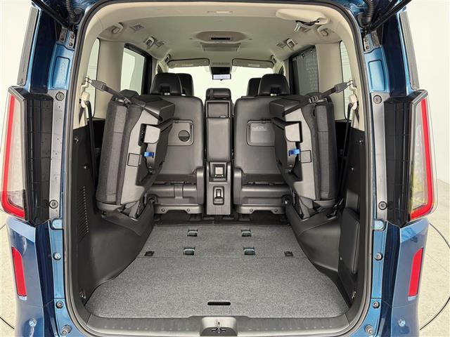 セレナ ハイウェイスターV 純正12.3インチナビ アラウンドビューモニター フルセグTV フリップダウンモニター プロパイロット エマージェンシーブレーキ ブラインドスポットワーニング ソナー機能 インテリジェントルームミラー(29枚目)