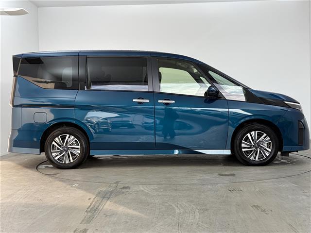 セレナ ハイウェイスターV 純正12.3インチナビ アラウンドビューモニター フルセグTV フリップダウンモニター プロパイロット エマージェンシーブレーキ ブラインドスポットワーニング ソナー機能 インテリジェントルームミラー(32枚目)