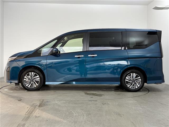 セレナ ハイウェイスターV 純正12.3インチナビ アラウンドビューモニター フルセグTV フリップダウンモニター プロパイロット エマージェンシーブレーキ ブラインドスポットワーニング ソナー機能 インテリジェントルームミラー(36枚目)