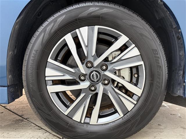 セレナ ハイウェイスターV 純正12.3インチナビ アラウンドビューモニター フルセグTV フリップダウンモニター プロパイロット エマージェンシーブレーキ ブラインドスポットワーニング ソナー機能 インテリジェントルームミラー(38枚目)