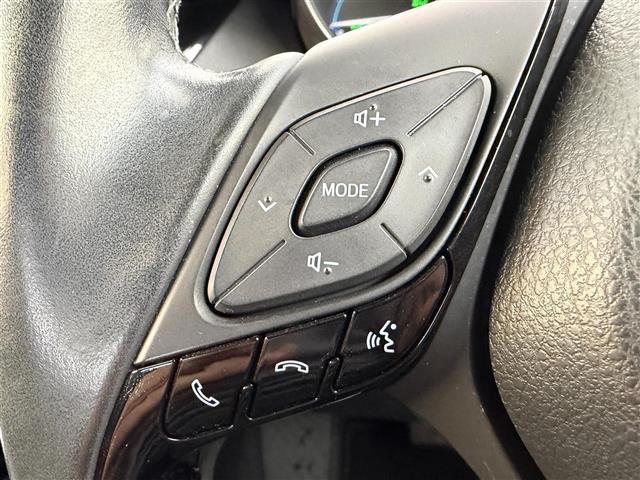 安心の全車保証付き！（※部分保証、国産車は納車後３ヶ月、輸入車は納車後１ヶ月の保証期間となります）。その他長期保証（有償）もご用意しております！※長期保証を付帯できる車両には条件がございます。