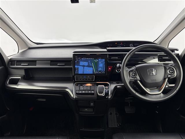 ステップワゴンスパーダ スパーダハイブリッド G ホンダセンシング ホンダセンシング 衝突被害軽減ブレーキ 誤発進抑制機能 アダプティブクルーズコントロール 先行車発進お知らせ機能 フリップダウンモニター 全方位カメラ 両側パワースライドドア ドライブレコーダー(2枚目)
