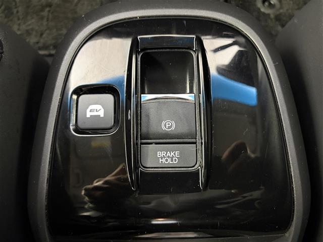 ステップワゴンスパーダ スパーダハイブリッド G ホンダセンシング ホンダセンシング 衝突被害軽減ブレーキ 誤発進抑制機能 アダプティブクルーズコントロール 先行車発進お知らせ機能 フリップダウンモニター 全方位カメラ 両側パワースライドドア ドライブレコーダー(15枚目)