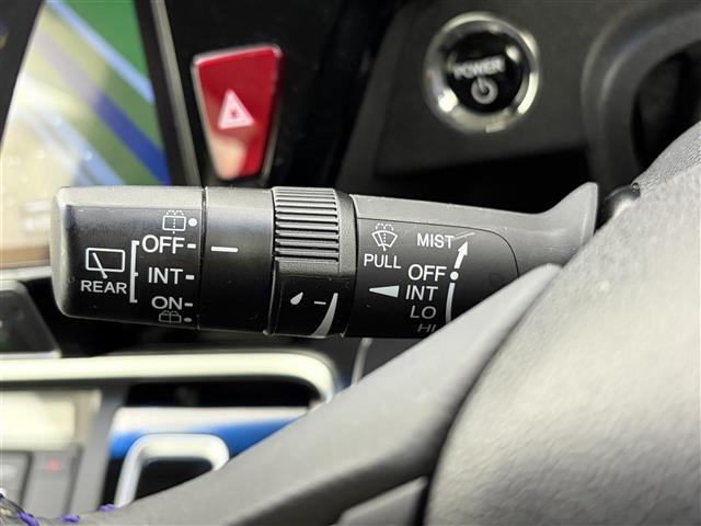 ステップワゴンスパーダ スパーダハイブリッド G・EX ホンダセンシング 純正10インチナビ CD/DVD Bluetooth接続 フルセグTV AppleCarPlay マルチビューカメラ ホンダセンシング 衝突被害軽減ブレーキ アダプティブクルーズコントロール(8枚目)