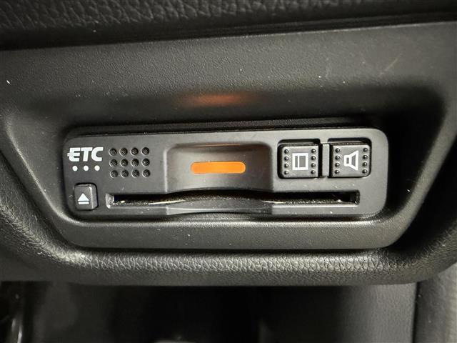 ステップワゴンスパーダ スパーダハイブリッド G・EX ホンダセンシング 純正10インチナビ CD/DVD Bluetooth接続 フルセグTV AppleCarPlay マルチビューカメラ ホンダセンシング 衝突被害軽減ブレーキ アダプティブクルーズコントロール(17枚目)