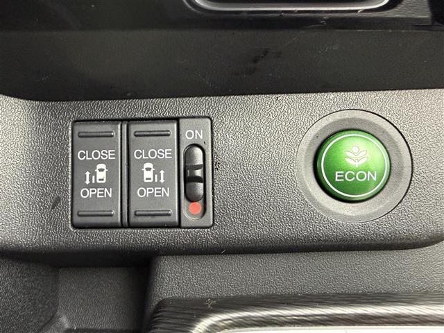 ステップワゴンスパーダ スパーダハイブリッド G・EX ホンダセンシング 純正10インチナビ CD/DVD Bluetooth接続 フルセグTV AppleCarPlay マルチビューカメラ ホンダセンシング 衝突被害軽減ブレーキ アダプティブクルーズコントロール(19枚目)