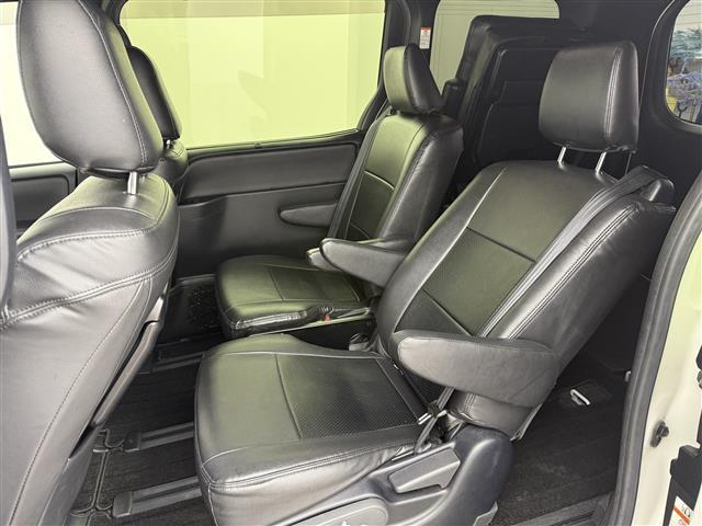 ヴォクシー ZS 煌III トヨタセーフティセンス プリクラッシュセーフティ レーンディパーチャーアラート オートマチックハイビーム クルーズコントロール 両側パワースライド 純正ナビ フリップダウンモニター ドライブレコーダー(24枚目)