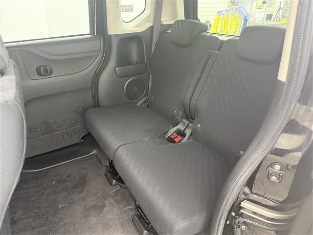 Ｎ－ＢＯＸカスタム Ｇ　ＳＳパッケージ　ＳＤナビ　地デジＴＶ　ＣＤ／ＤＶＤ　両側パワースライドドア　前方ドライブレコーダー　ＥＴＣ　純正フロアマット　純正１４インチアルミホイール　横滑り防止装置　オートライト　スマートキー　プッシュスタート（22枚目）