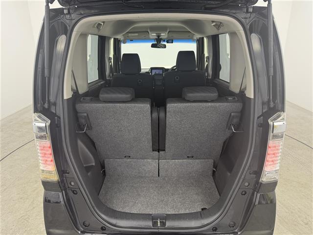 Ｎ－ＢＯＸカスタム Ｇ　ＳＳパッケージ　ＳＤナビ　地デジＴＶ　ＣＤ／ＤＶＤ　両側パワースライドドア　前方ドライブレコーダー　ＥＴＣ　純正フロアマット　純正１４インチアルミホイール　横滑り防止装置　オートライト　スマートキー　プッシュスタート（23枚目）