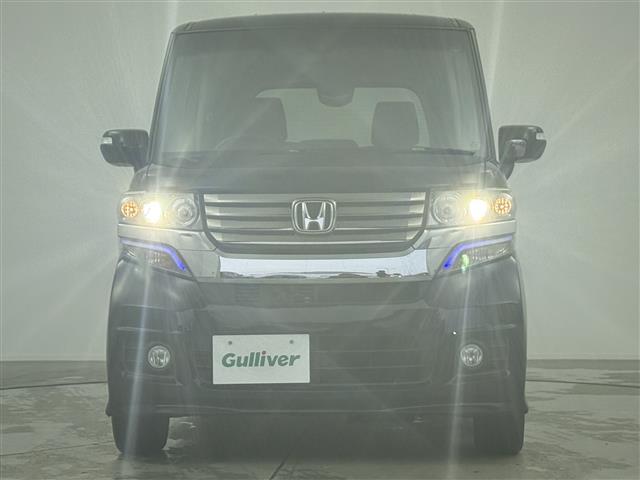 Ｎ－ＢＯＸカスタム Ｇ　ＳＳパッケージ　ＳＤナビ　地デジＴＶ　ＣＤ／ＤＶＤ　両側パワースライドドア　前方ドライブレコーダー　ＥＴＣ　純正フロアマット　純正１４インチアルミホイール　横滑り防止装置　オートライト　スマートキー　プッシュスタート（26枚目）