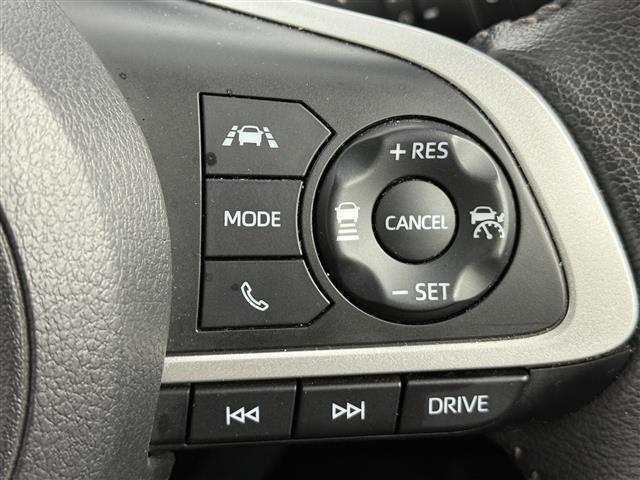 ライズ Ｚ　スマートアシスト　純正ナビ　フルセグＴＶ　パノラミックビューモニター　レーダークルーズコントロール　前後ドラレコ　ブラインドスポットモニター　シートヒーター　パドルシフト　ルーフキャリア　スペアキー（6枚目）