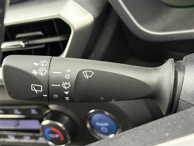 ライズ Ｚ　スマートアシスト　純正ナビ　フルセグＴＶ　パノラミックビューモニター　レーダークルーズコントロール　前後ドラレコ　ブラインドスポットモニター　シートヒーター　パドルシフト　ルーフキャリア　スペアキー（7枚目）