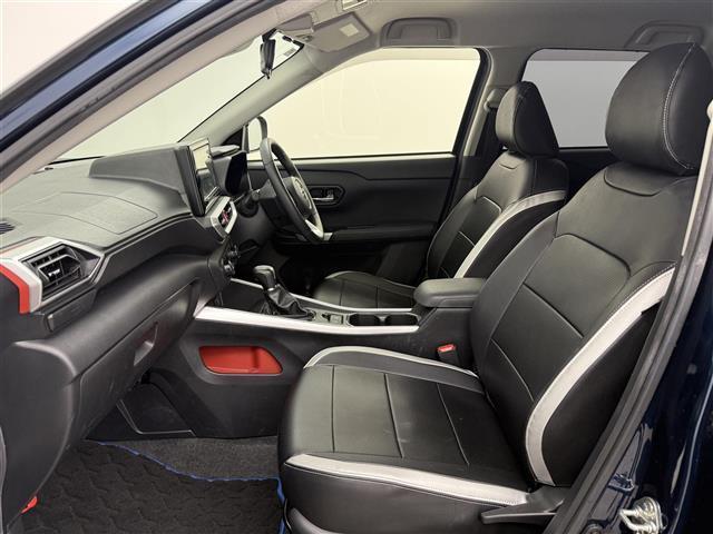 ライズ Ｚ　スマートアシスト　純正ナビ　フルセグＴＶ　パノラミックビューモニター　レーダークルーズコントロール　前後ドラレコ　ブラインドスポットモニター　シートヒーター　パドルシフト　ルーフキャリア　スペアキー（20枚目）