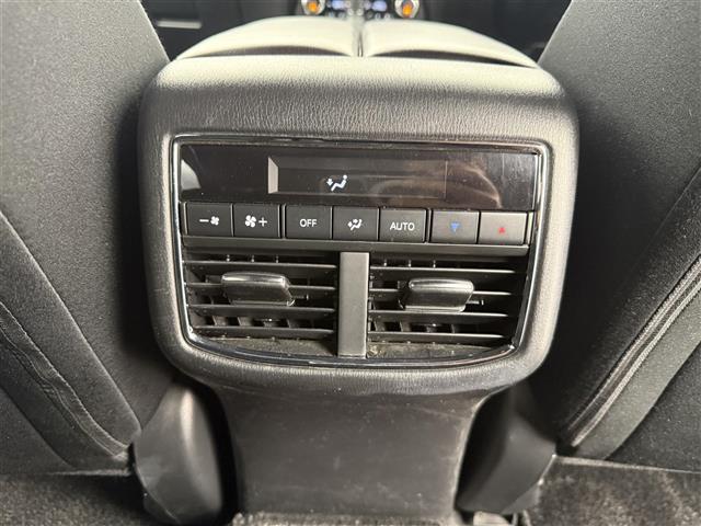 ＣＸ－８ ＸＤプロアクティブ　ブラインドスポットモニター　全方位モニター　純正フリップダウンモニター　レーダークルーズコントロール　レーンキープアシスト　純正ナビ　フルセグＴＶ　Ｂｌｕｅｔｏｏｔｈ接続　パワーバックドア　ＥＴＣ（15枚目）