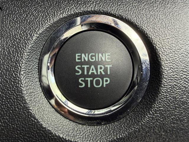 ハイエースワゴン ＧＬ　ＦＬＥＸコンプリートカー　シートアレンジ【ｆａｍｉｌｉａｒ】　ヒッチメンバー　防虫ネット　アミエース（左後網戸）　フロントバンパー　テールランプ　フォグランプ　社外ナビ　後席モニター　全方位カメラ（5枚目）