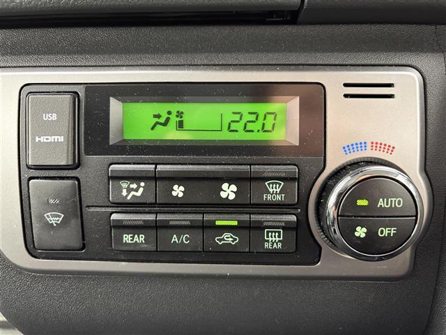 ハイエースワゴン ＧＬ　ＦＬＥＸコンプリートカー　シートアレンジ【ｆａｍｉｌｉａｒ】　ヒッチメンバー　防虫ネット　アミエース（左後網戸）　フロントバンパー　テールランプ　フォグランプ　社外ナビ　後席モニター　全方位カメラ（13枚目）