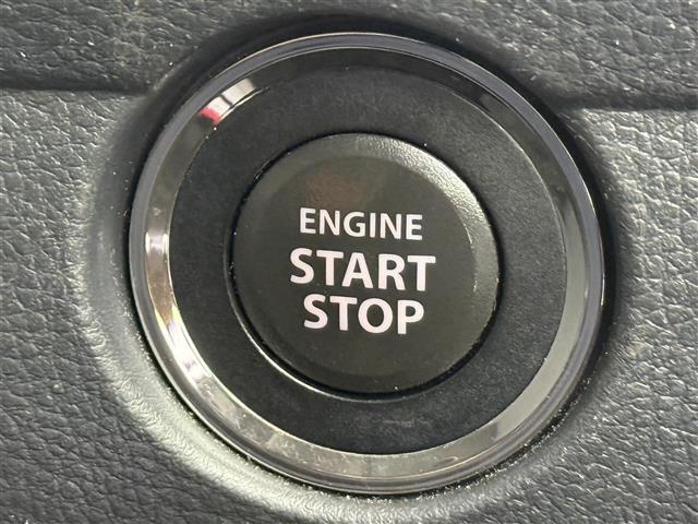 フレアクロスオーバー ＸＴ　ナビ　フルセグＴＶ　ＤＶＤ／ＣＤ　ＵＳＢ　デュアルカメラブレーキサポート　シートヒーター　ＥＴＣ　純正１８インチアルミホイール　横滑り防止装置　純正フロアマット　オートライト　スマートキー　スペアキー（7枚目）