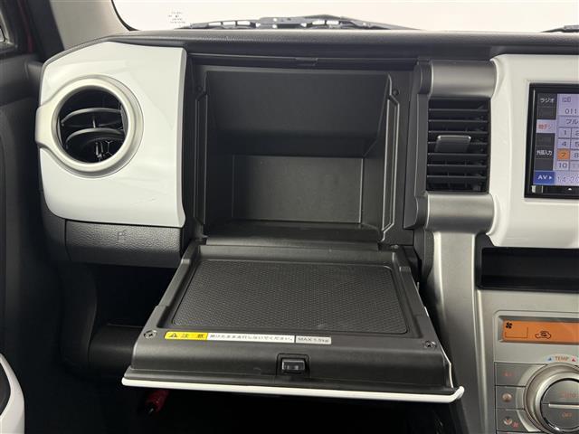 フレアクロスオーバー ＸＴ　ナビ　フルセグＴＶ　ＤＶＤ／ＣＤ　ＵＳＢ　デュアルカメラブレーキサポート　シートヒーター　ＥＴＣ　純正１８インチアルミホイール　横滑り防止装置　純正フロアマット　オートライト　スマートキー　スペアキー（11枚目）