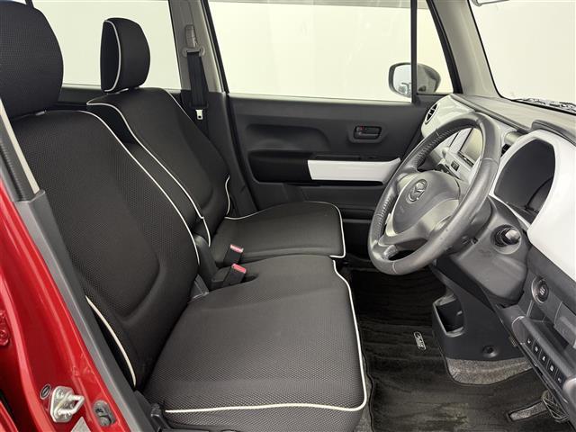 フレアクロスオーバー ＸＴ　ナビ　フルセグＴＶ　ＤＶＤ／ＣＤ　ＵＳＢ　デュアルカメラブレーキサポート　シートヒーター　ＥＴＣ　純正１８インチアルミホイール　横滑り防止装置　純正フロアマット　オートライト　スマートキー　スペアキー（17枚目）