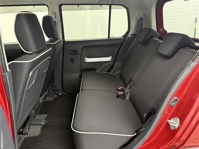 フレアクロスオーバー ＸＴ　ナビ　フルセグＴＶ　ＤＶＤ／ＣＤ　ＵＳＢ　デュアルカメラブレーキサポート　シートヒーター　ＥＴＣ　純正１８インチアルミホイール　横滑り防止装置　純正フロアマット　オートライト　スマートキー　スペアキー（20枚目）