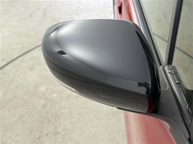 フレアクロスオーバー ＸＴ　ナビ　フルセグＴＶ　ＤＶＤ／ＣＤ　ＵＳＢ　デュアルカメラブレーキサポート　シートヒーター　ＥＴＣ　純正１８インチアルミホイール　横滑り防止装置　純正フロアマット　オートライト　スマートキー　スペアキー（36枚目）