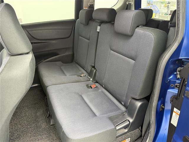 シエンタ ハイブリッドＧ　純正ナビ　フルセグＴＶ　トヨタセーフティセンス　プリクラッシュセーフティ　両側パワースライドドア　ドライブレコーダー　ＥＴＣ２．０　スマートキー　プッシュスタート　ドライブモード切替　コーナーポール（23枚目）