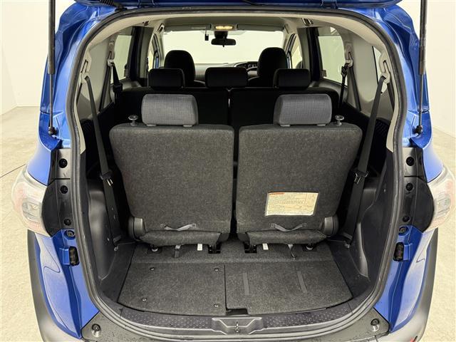 シエンタ ハイブリッドＧ　純正ナビ　フルセグＴＶ　トヨタセーフティセンス　プリクラッシュセーフティ　両側パワースライドドア　ドライブレコーダー　ＥＴＣ２．０　スマートキー　プッシュスタート　ドライブモード切替　コーナーポール（24枚目）